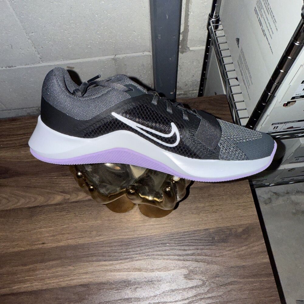 WOMEN'S NIKE MC TRAINER 2 BLACK/WHITE-VIOTECH DM0824-005 SIZE: 8